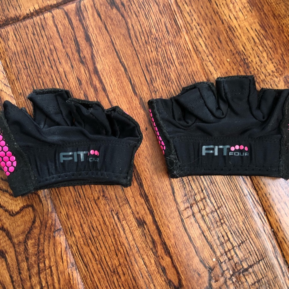 Fit Four Callus Guard Work Out Gloves